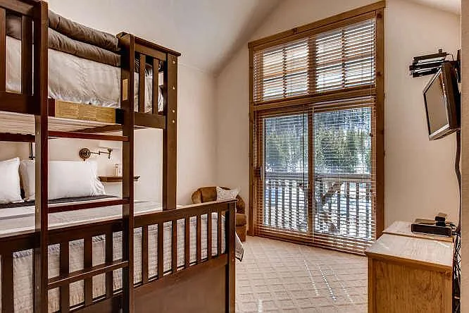 2nd Floor Bedroom: Full + Single Bunk