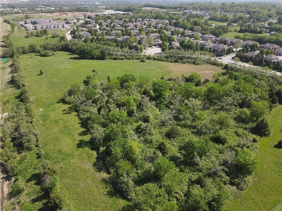 7499 Kansas Hwy Shawnee KS Zillow