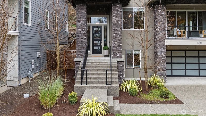 5th image of 7223 NE 118th Court