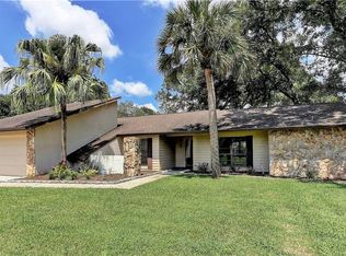 1032 Sylvia Ln, Tampa, FL 33613