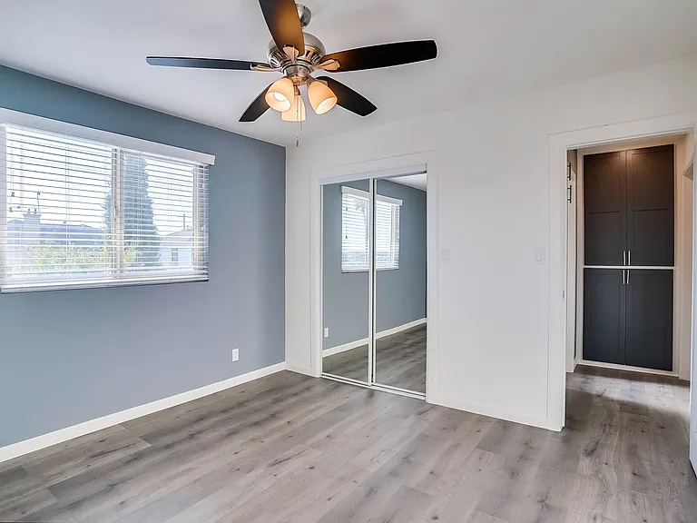 3528 W Adams Blvd — Photo 33