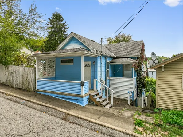 126 Clara St, Pittsburgh, PA 15209