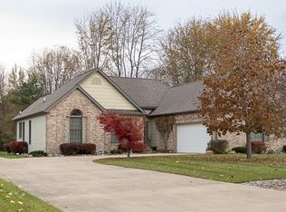 8091 Nantucket Dr, Mount Morris, MI 48458