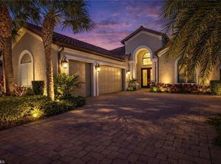 8667 Amour CT, NAPLES, FL 34119
