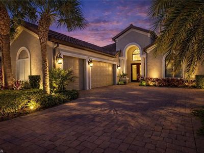 8667 Amour CT, Naples, FL, 34119