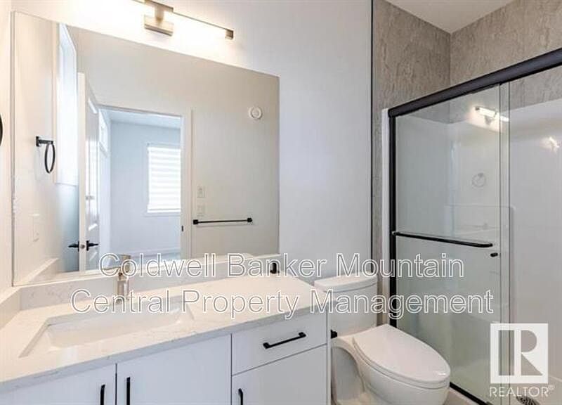 Edmonton Townhouse for rent - 3 Bedrooms — photo 8