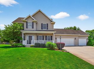 301 Wrenwood Ln, North Liberty, IN 46554