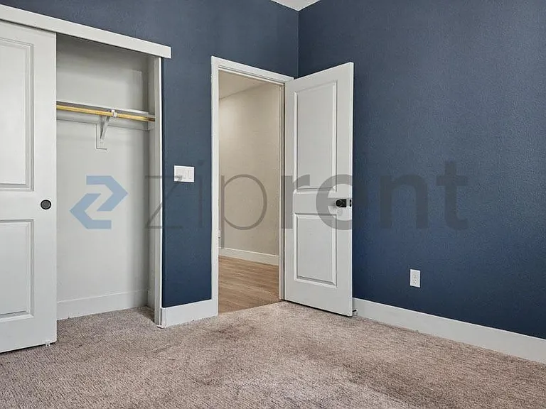 2272 Borealis Cir — Photo 34