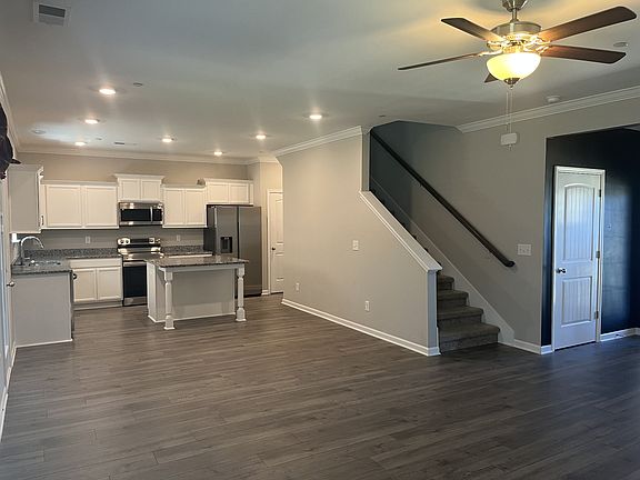 5th image of 1055 Amber Hills Dr