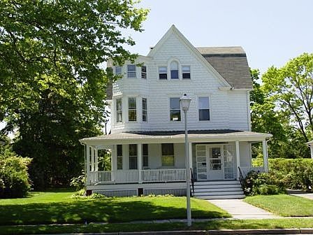 Shore Colonial