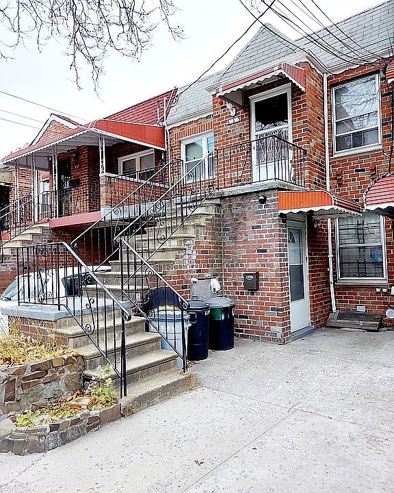 1st image of 639 E 84th St