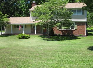 14 Farview Dr, Annandale, NJ 08801