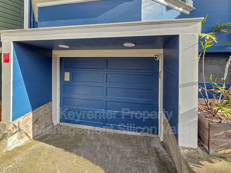 47 Ford St — Photo 21