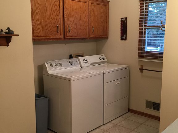 5th image of 8493 Corsica Dr