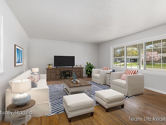 2nd image of 2795 Northville Dr NE