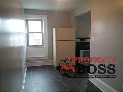 802 Pine St — Photo 7