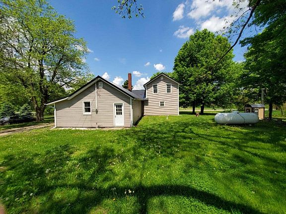 5th image of 3151 E Bacon Rd
