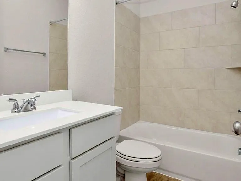 1638 Lorenzo Ln — Photo 19