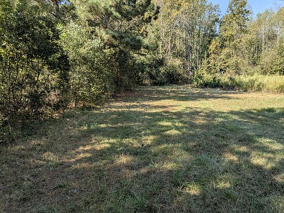 3rd image of 347 Rice Rd