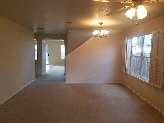5th image of 5118 Green Grove St