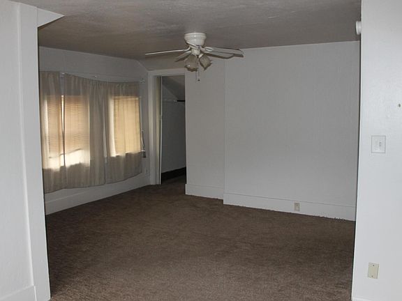 3rd image of 4001 S Thompson Ave #B