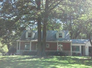 24 S Schlueter Ave, Saint Louis, MO