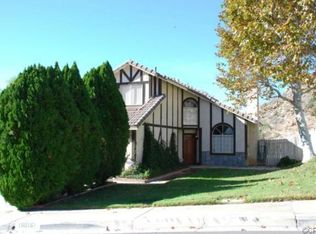 15016 Long View Dr, Fontana, CA 92337
