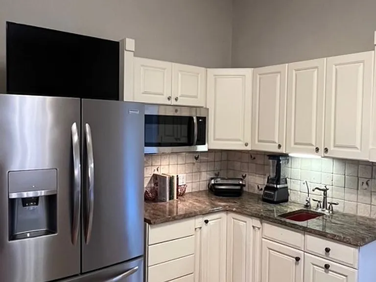 1525 Memorial Ave SW — Photo 10