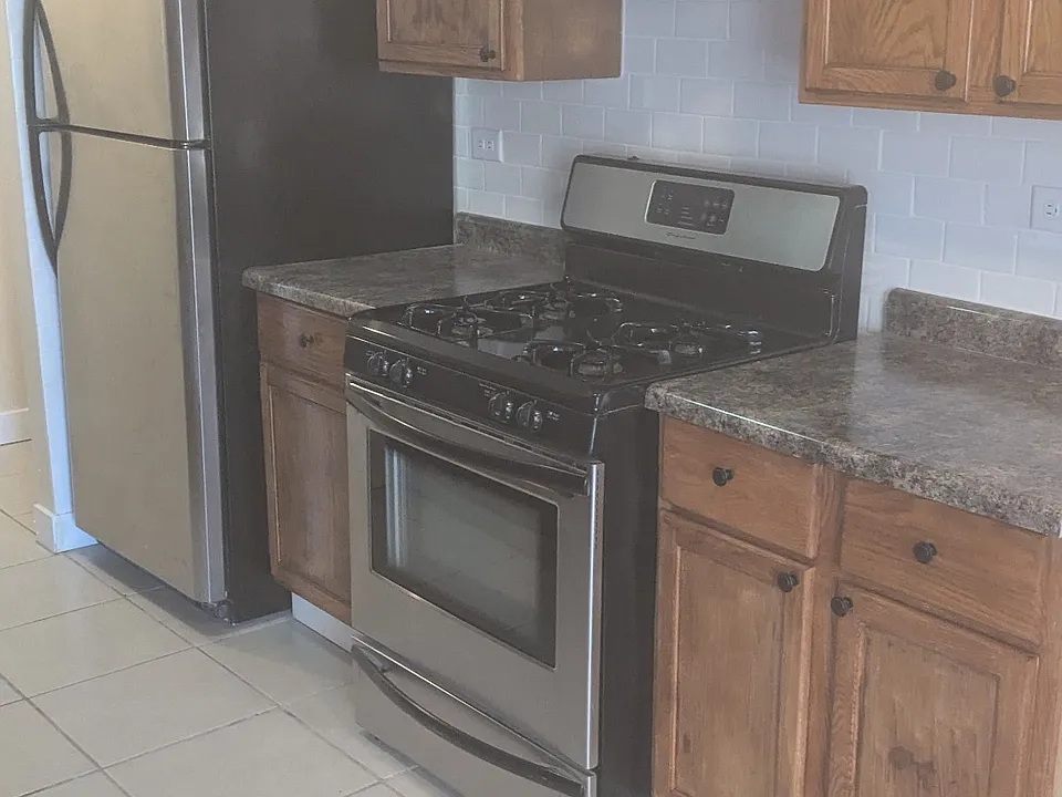 KITCHEN VIEW-2