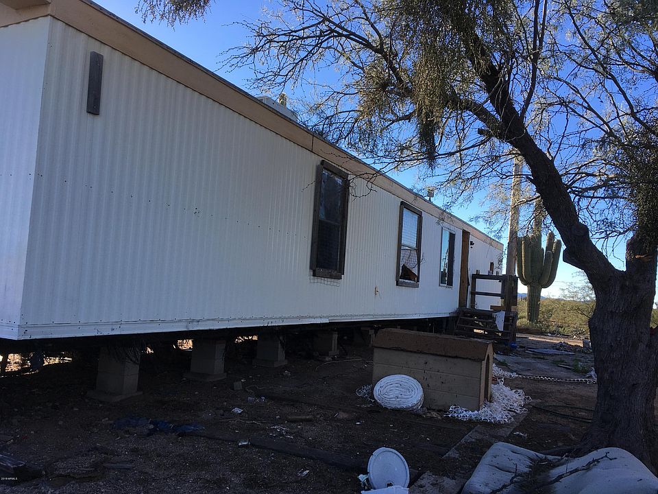 1st image of 44320 E AVENIDA DOIS GATOS -- #-