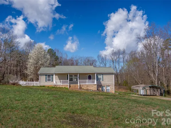 311 Fletcher Rd, Union Grove, NC 28689