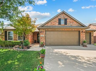 829 Sequoia Way, Saginaw, TX 76131