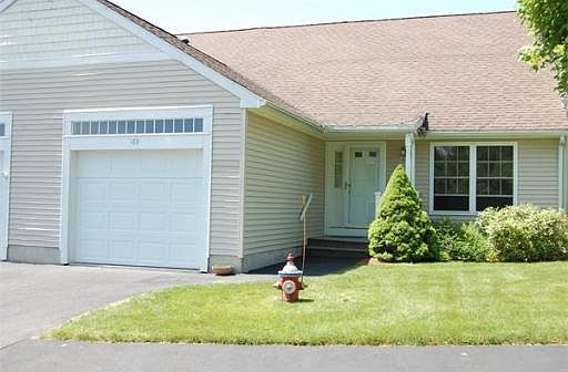 4th image of 169 Hillside Village Dr