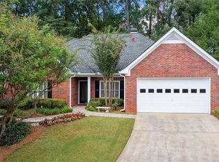 225 Harbour Ridge Ct, Alpharetta, GA 30005