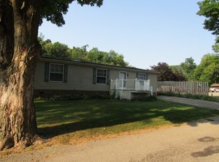 1111 Buell Ave, Mc Gregor, IA 52157