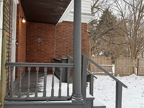 5th image of 6913 Harvard Ave