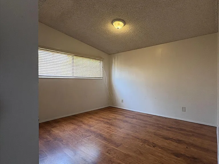 1205 W Cassidy St — Photo 14