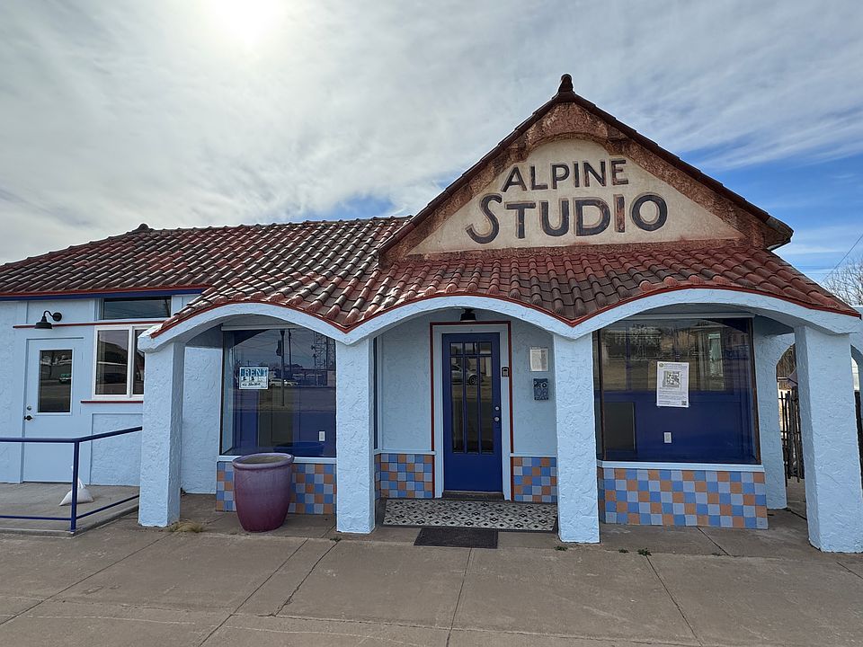 One hundred year old - fully renovated/modernized - 2 bedroom 2 bath home for rent in downtown Alpine, West Texas. One of 2 front doors. Handicap accessible.