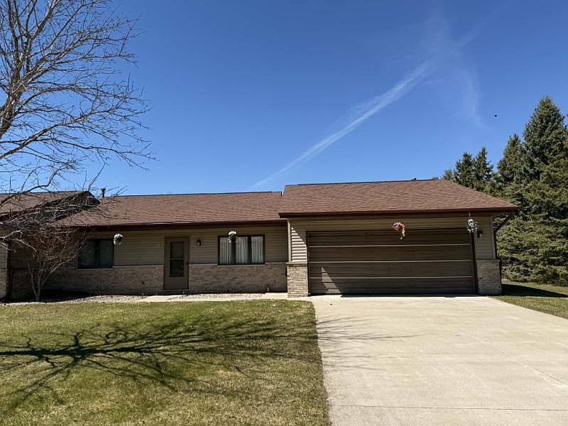 1st image of 158 Westland Dr