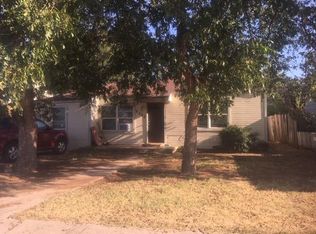 2520 2nd St, Lubbock, TX 79415
