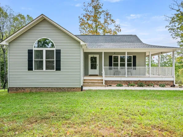 1256 Mountain Cut Rd, Appomattox, VA 24522