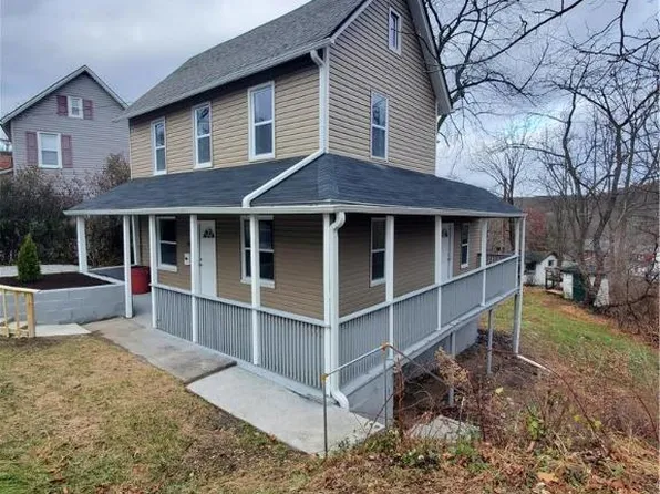 159 Roseto Ave, Roseto, PA 18013