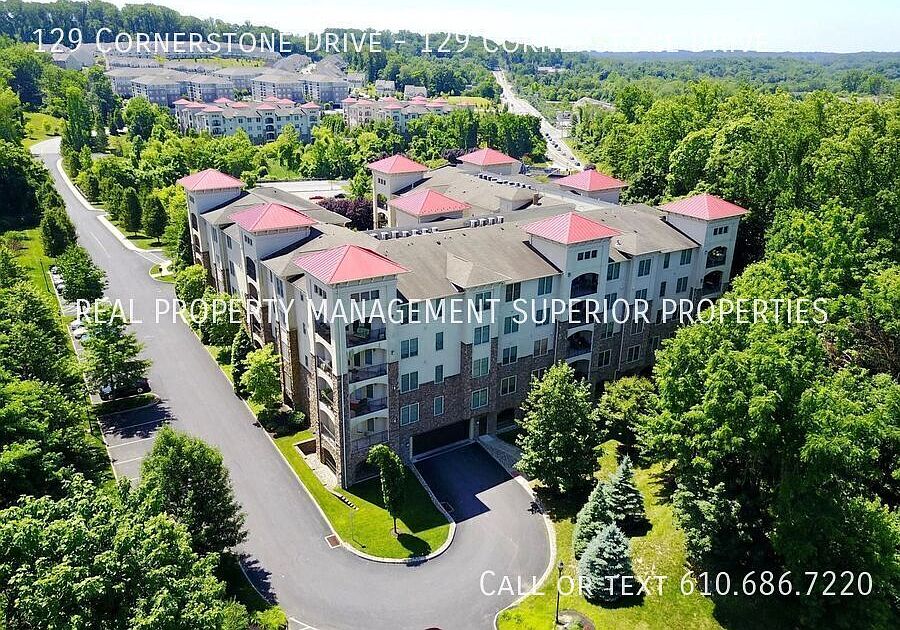 1st image of 129 Cornerstone Dr #129