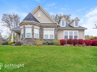 3937 Presidents Ln, Greenwood, IN