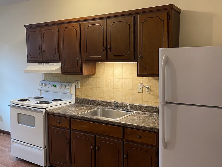116 S 3rd St #3 — Photo 5