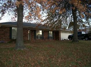1714 Amble On Ln, Van Buren, AR 72956