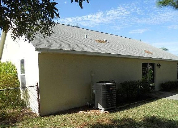 3rd image of 1463 California Dr
