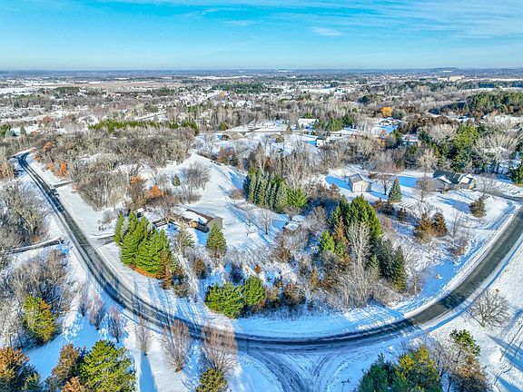 2nd image of 763 Hill Farm Rd