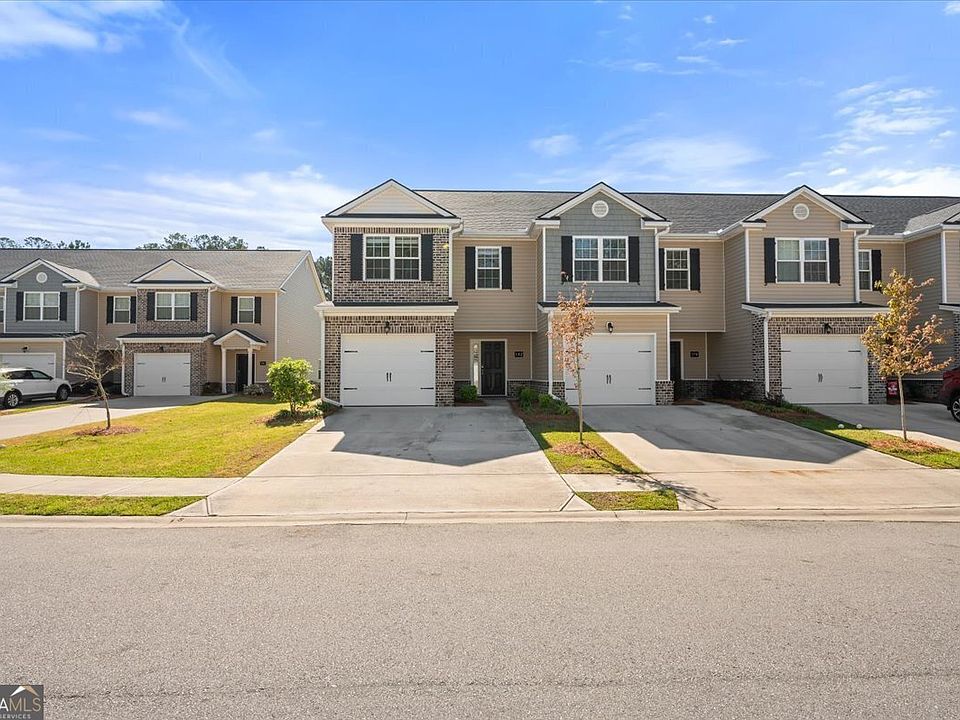 1st image of 182 Ainsdale Dr