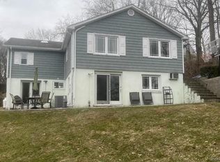 13 Summitt Pl, Valhalla, NY 10595